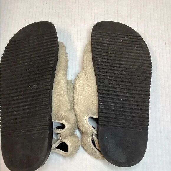 Steve Madden Margie shearling‎ faux fur Sandals natural cream color - Picture 8 of 11